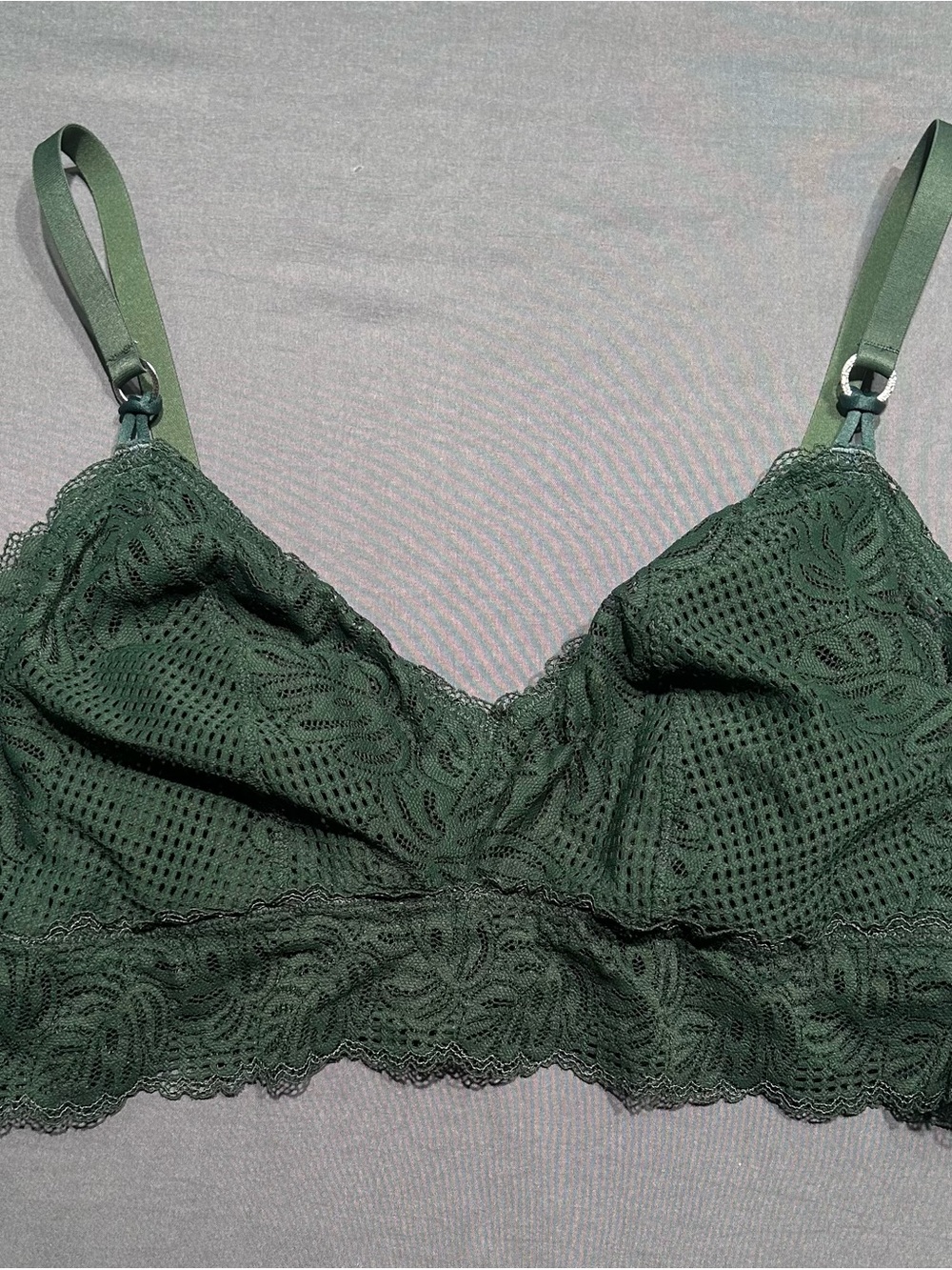 ❌SOLD❌Aerie Forest Green Lace Padded Plunge Bralette
